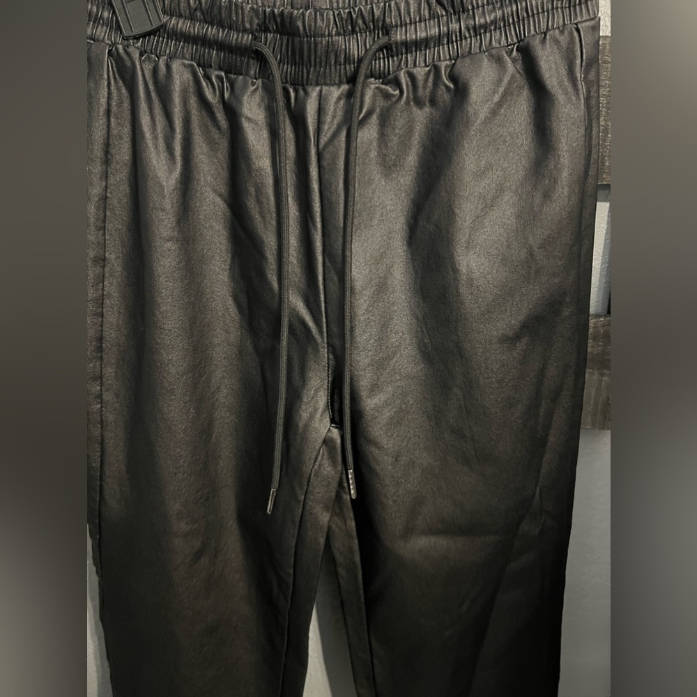 SHEIN Faux Leather Pull on Women Pants - Picture 5 of 5